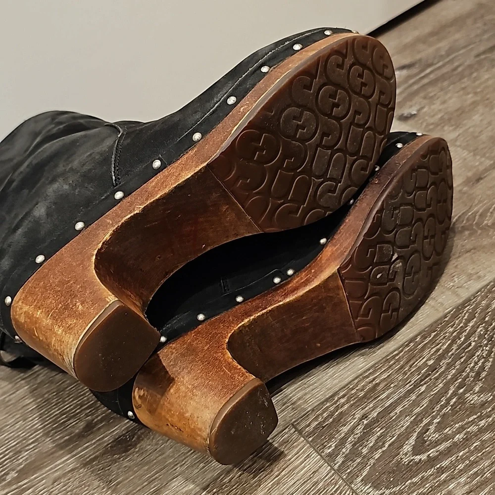 UGG 2-Way Fold Over Ankle Boots Shearling Lined Booties Wooden Heel Clogs Size 8